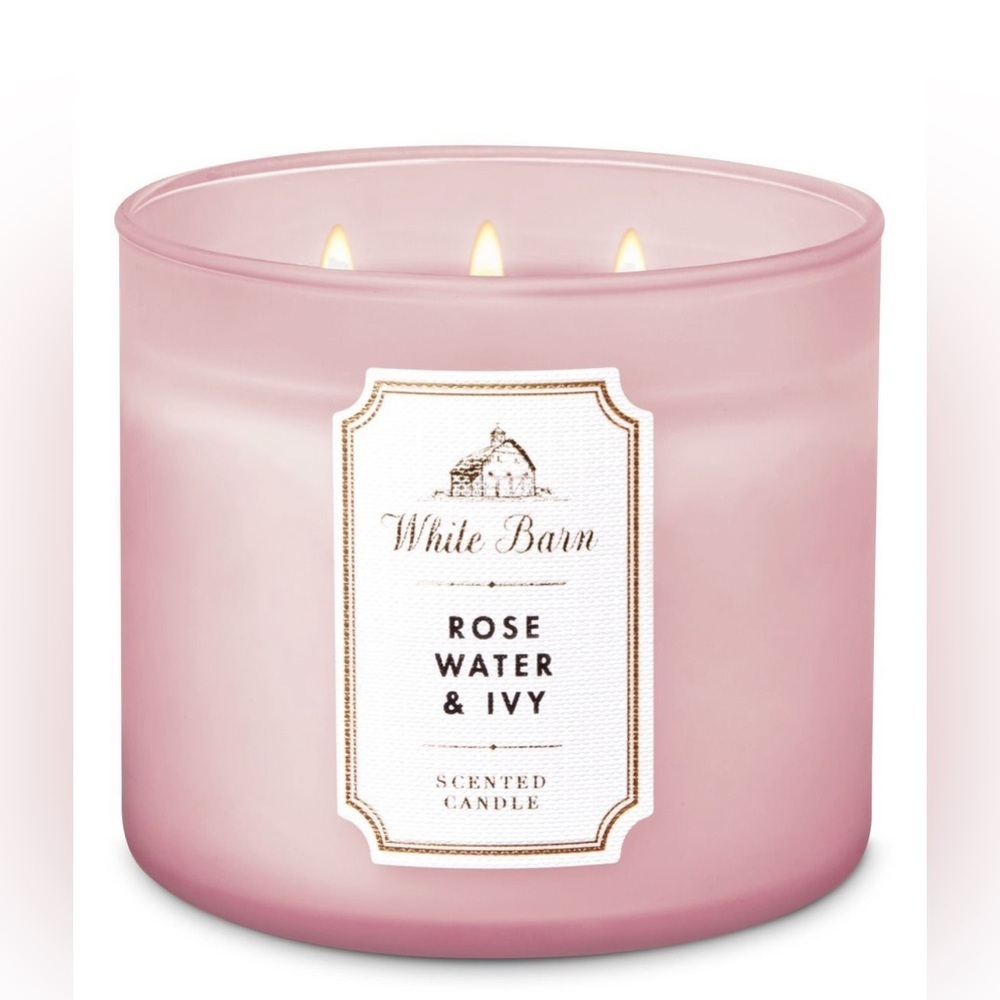 Bath and Body Works- White Barn Rose Water & Ivy 3 Wick Candle